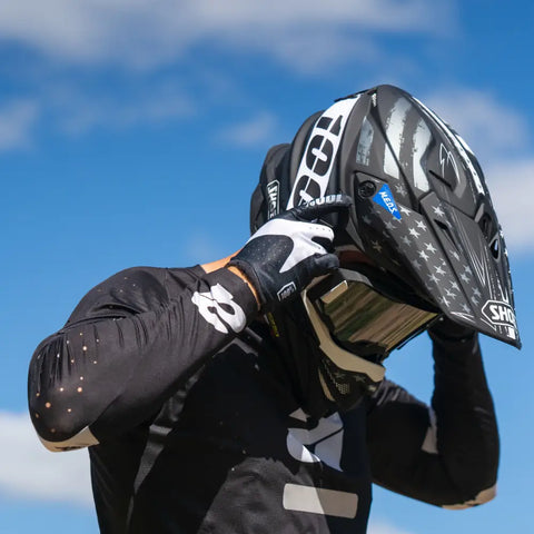 Casco Shoei VFX-EVO Faithful 2 TC-5