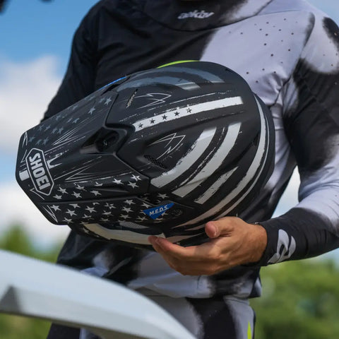 Casco Shoei VFX-EVO Faithful 2 TC-5