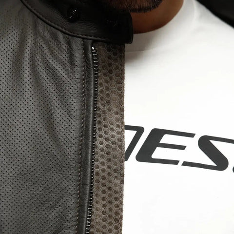 Chamarra de Piel Perforada Dainese Istrice Brown