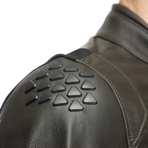 Chamarra de Piel Perforada Dainese Istrice Brown