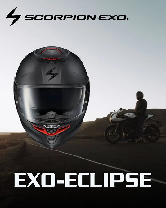 Casco de motocicleta negro mate con detalles en rojo.