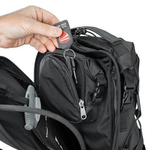 Mochila Kriega Trail 18 Adventure Backpack 18L, Black