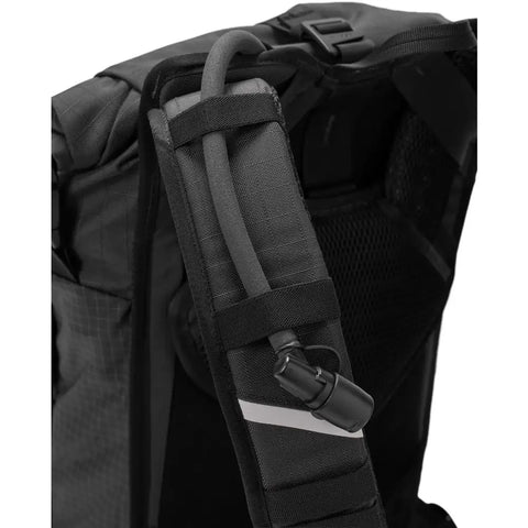 Mochila REV'IT! Bauxite 18L H2O, Black