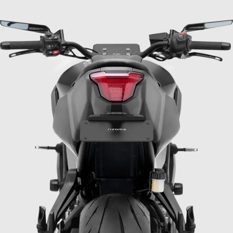 Portaplaca Fender Eliminator Rizoma Flat-Out para Yamaha MT-07 2025